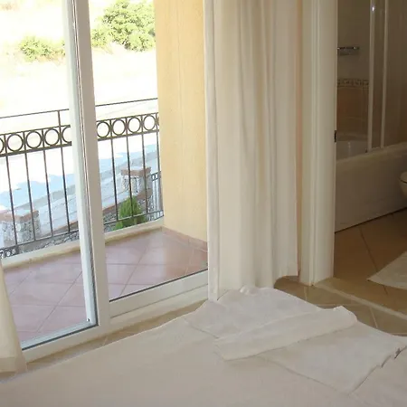 Letoon Homes 04 شقة *