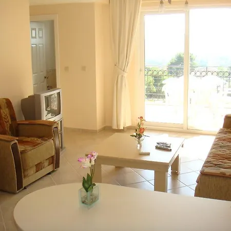 Letoon Homes 04 شقة *
